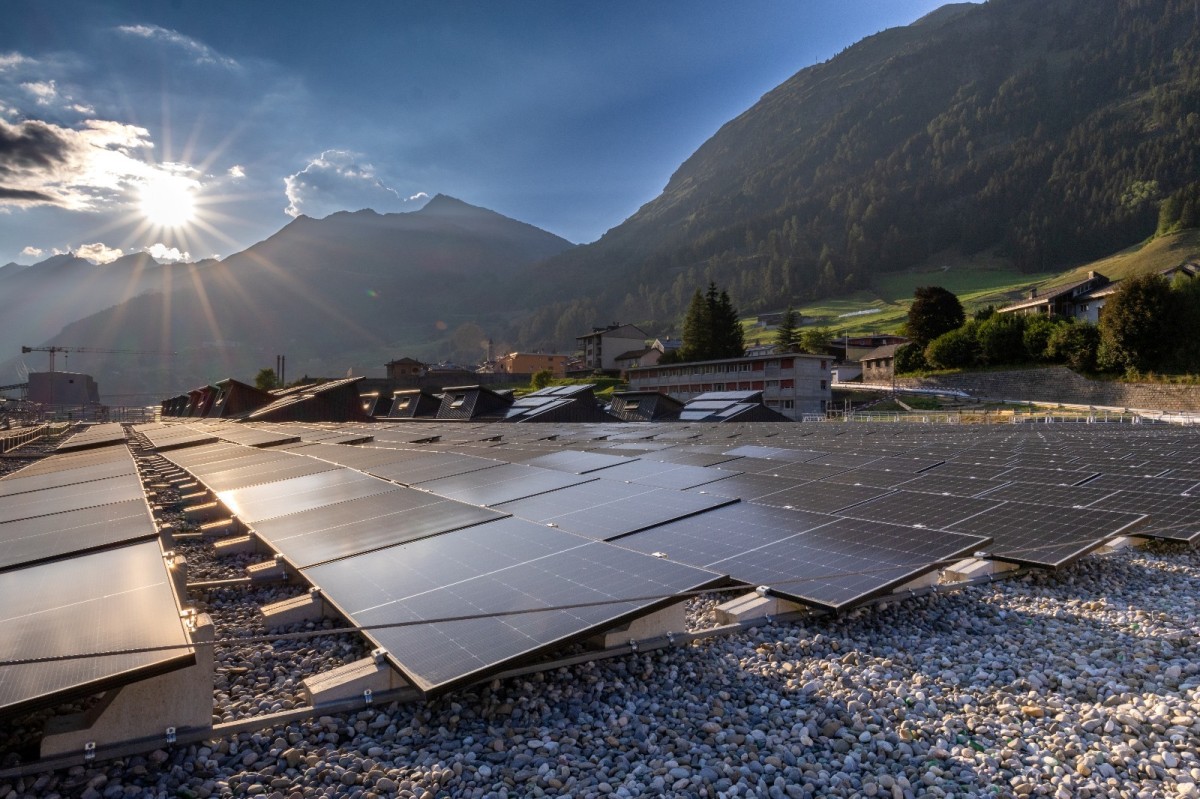 Nuovo impianto fotovoltaico presso la ditta Tenconi: